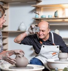 Pepe Viyuela protagoniza la nueva campaña de la Ruta del Vino Rioja Alta: “Es por esto”