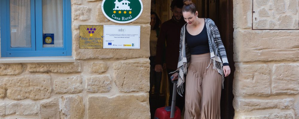 Porque tú lo vales, regálate la Ruta del Vino Rioja Alta en Semana Santa