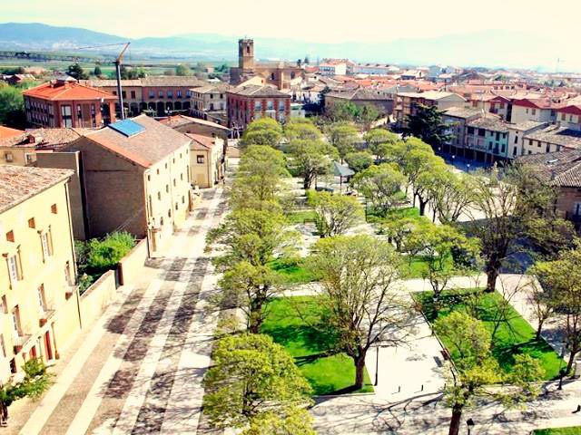 Aparcamiento para caravanas en Casalarreina