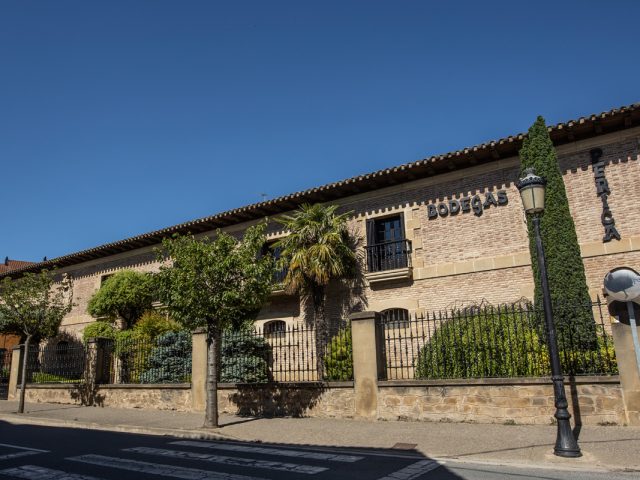 Perica Wineries