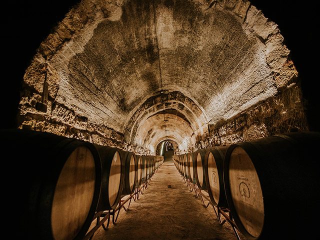 Cor de Mei Wineries