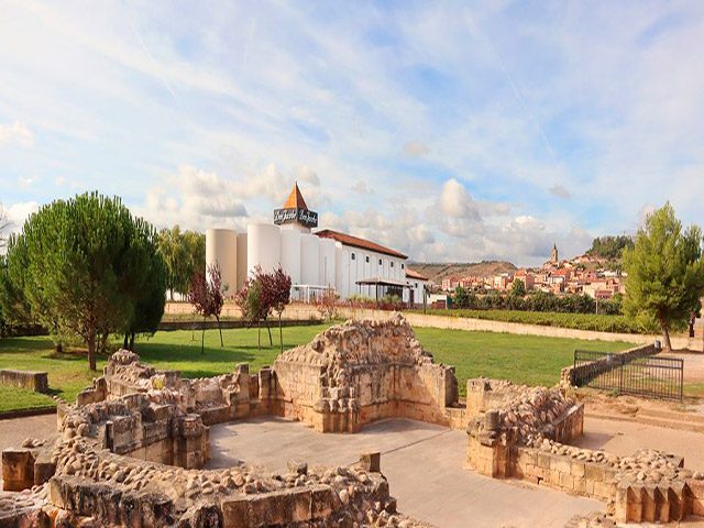 Corral Wineries