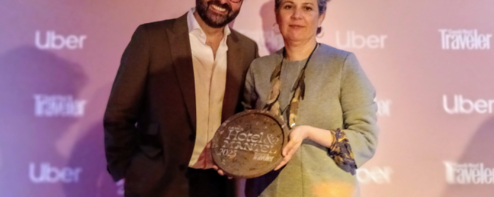 La Rioja wins the award for Best National Tablecloth at the 3rd edition of the Hotel & Mantel 2025 Awards