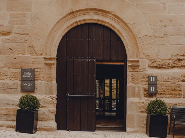 Hotel Santa María Briones